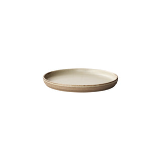 Photo of KINTO Ceramic Lab Plate 160mm ( Beige ) [ KINTO ] [ Plates ]