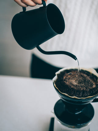 Photo of HARIO Kasuya V60-02 Ceramic Dripper ( ) [ HARIO ] [ Pourover Brewers ]