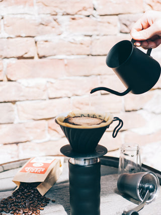 Photo of HARIO Kasuya Mini Drip Kettle (300ml/10.1oz) ( ) [ HARIO ] [ Kettles ]