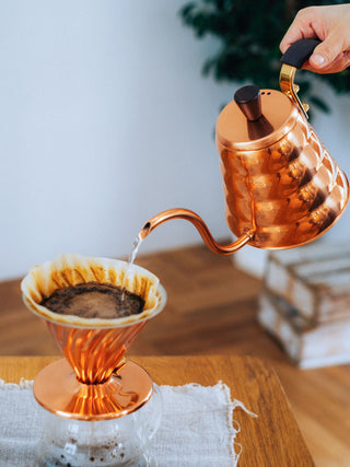Photo of HARIO Copper Buono Drip Kettle (700ml/24oz) ( ) [ HARIO ] [ Kettles ]