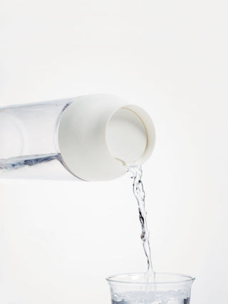 Photo of KINTO Capsule Water Carafe (1000ml/34oz) ( ) [ KINTO ] [ Water Servers ]