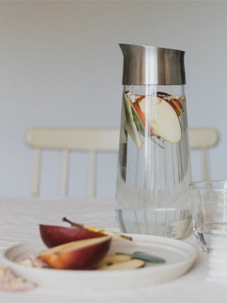 Photo of KINTO Luce Water Carafe (1000ml/34oz) ( ) [ KINTO ] [ Water Servers ]