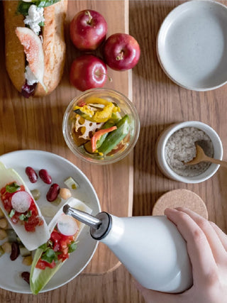 Photo of KINTO Ceramic Lab Oil Bottle 300ml ( ) [ KINTO ] [ Kitchen ]